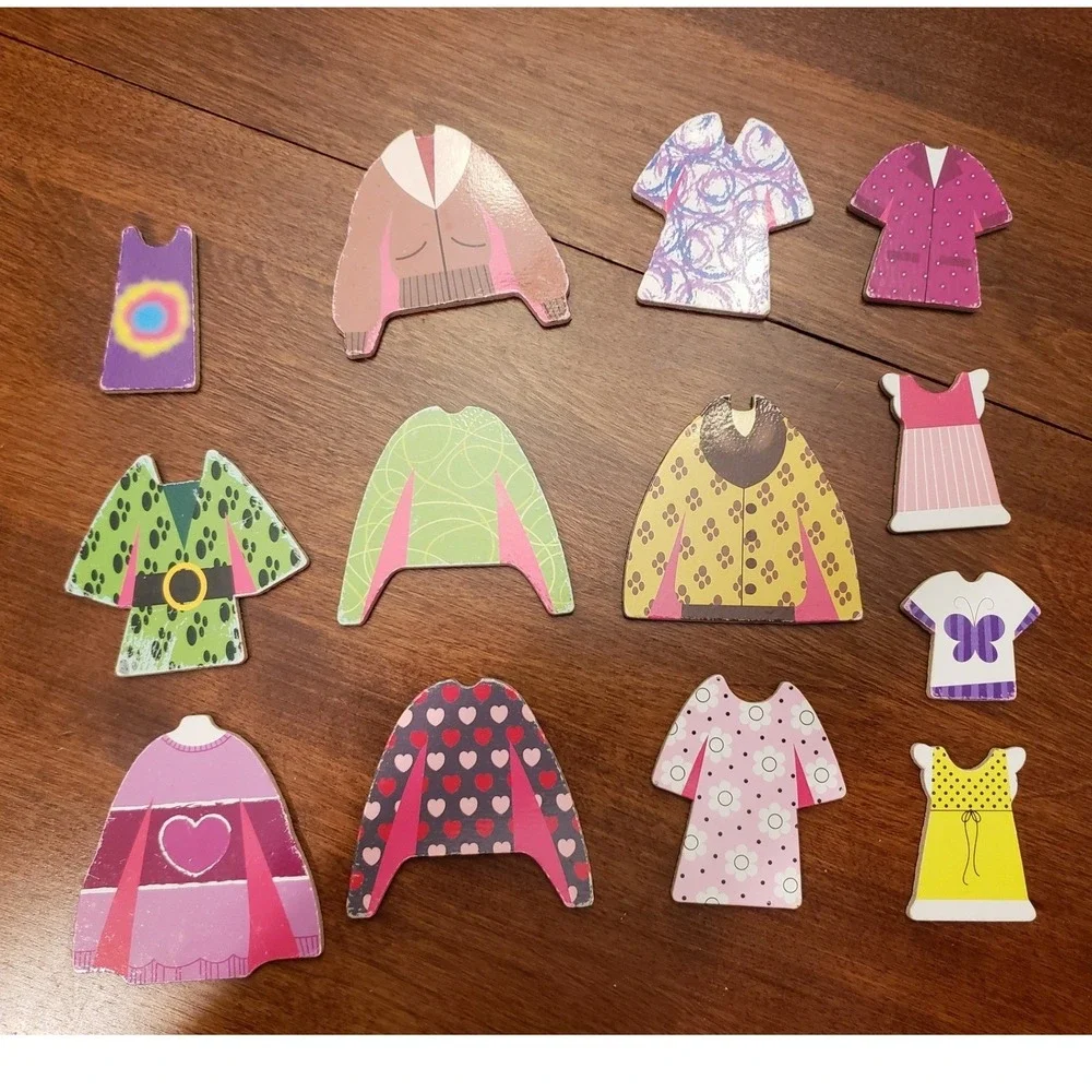 Melissa &‎ Doug Magnetic Wooden Dress Up Dolls Abby Emma Playset New